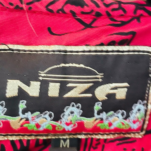 Beautiful Niza Dress - Picture 3 of 8